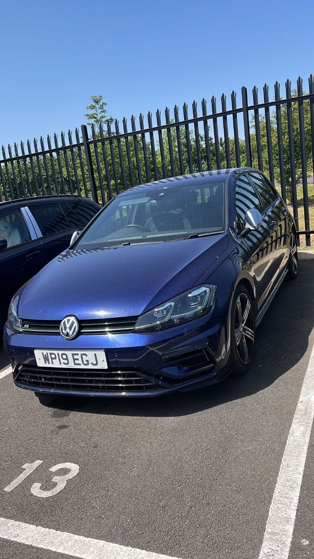 View our Volkswagen Golf 2.0 TSI R Hatchback 5dr Petrol DSG 4Motion Euro 6 (s/s) (300 ps)