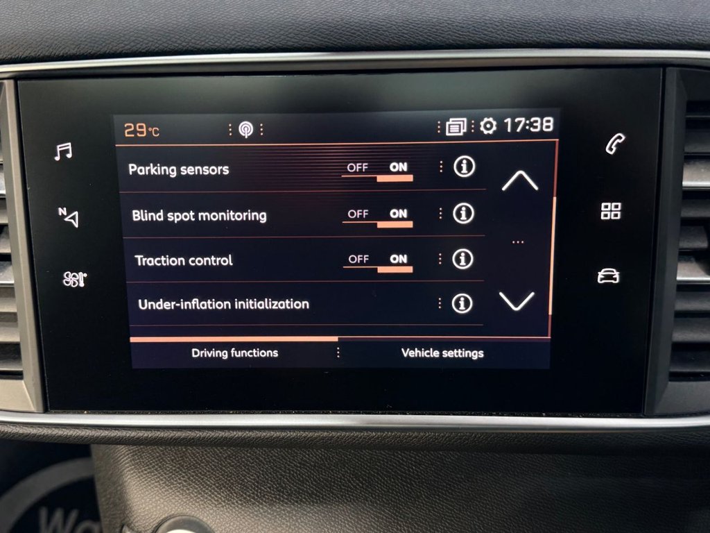 USED 2019 19 PEUGEOT 308 1.2 PureTech Tech Edition Hatchback 5dr Petrol EAT Euro 6 (s/s) (130 ps) PAN ROOF-R/CAMERA-APPLE CARPLAY
