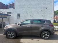 USED 2020 70 KIA SPORTAGE 1.6 T-GDi 2 GPF SUV 5dr Petrol Manual AWD Euro 6 (s/s) (174 bhp) THIS FAMILY SUV COMES WITH AN MOT UNTIL JUNE 2027, FULL SERVICE HISTORY,2 KEYS, SAT NAV AND MORE..