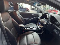 USED 2021 71 HYUNDAI IONIQ 38.3kWh Premium SE Hatchback 5dr Electric Auto (136 ps) ++ CARPLAY/ANDROID AUTO ++