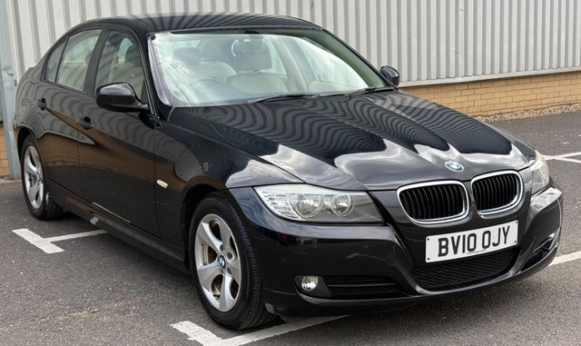 View our BMW 3 SERIES