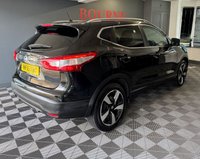 USED 2016 16 NISSAN QASHQAI 1.6 DIG-T N-Connecta SUV 5dr Petrol Manual 2WD Euro 6 (s/s) (163 ps) SERVICE RECORDS- SAT NAV - PARKING CAM - PAN ROOF
