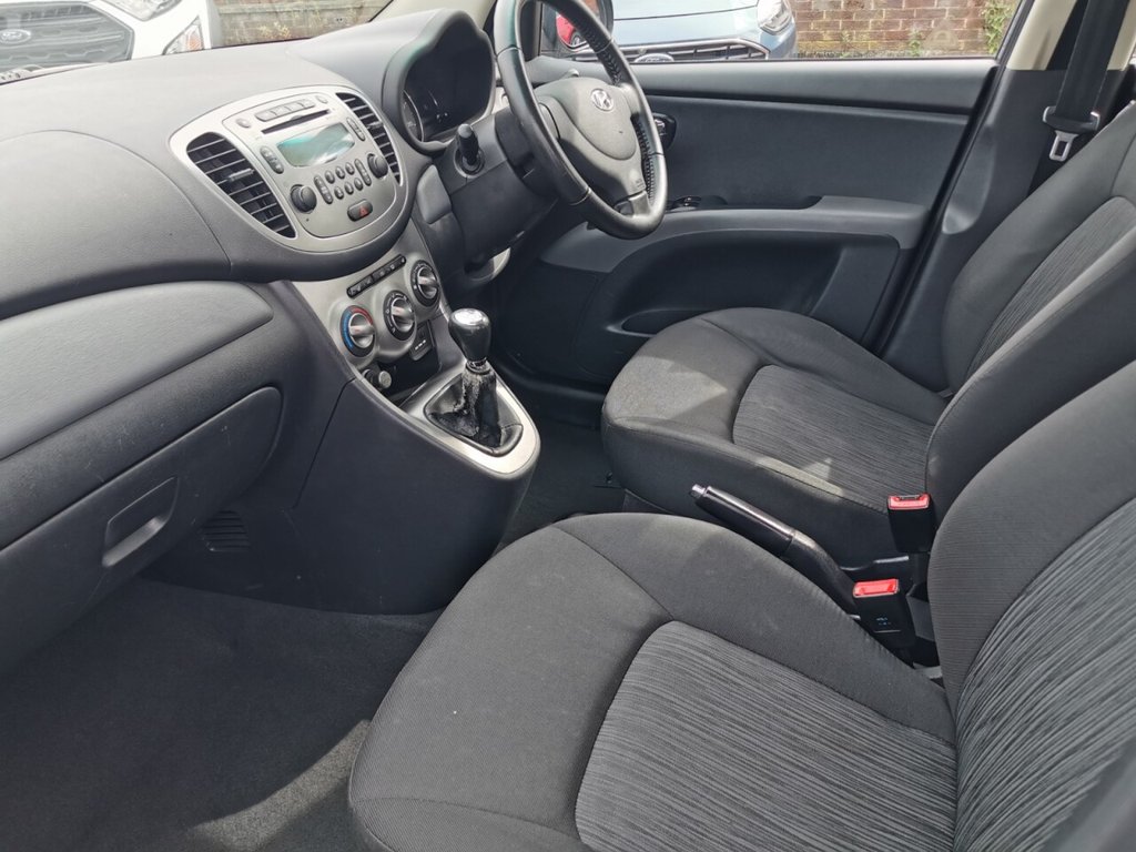 HYUNDAI I10 1.2 STYLE HATCHBACK 5DR PETROL MANUAL EURO 5 85 BHP 2012 38,039...