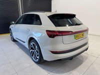USED 2022 22 AUDI E-TRON 55 Black Edition Auto quattro 5dr 95kWh (11kW Charger) Camera - Sat Nav - App Connect