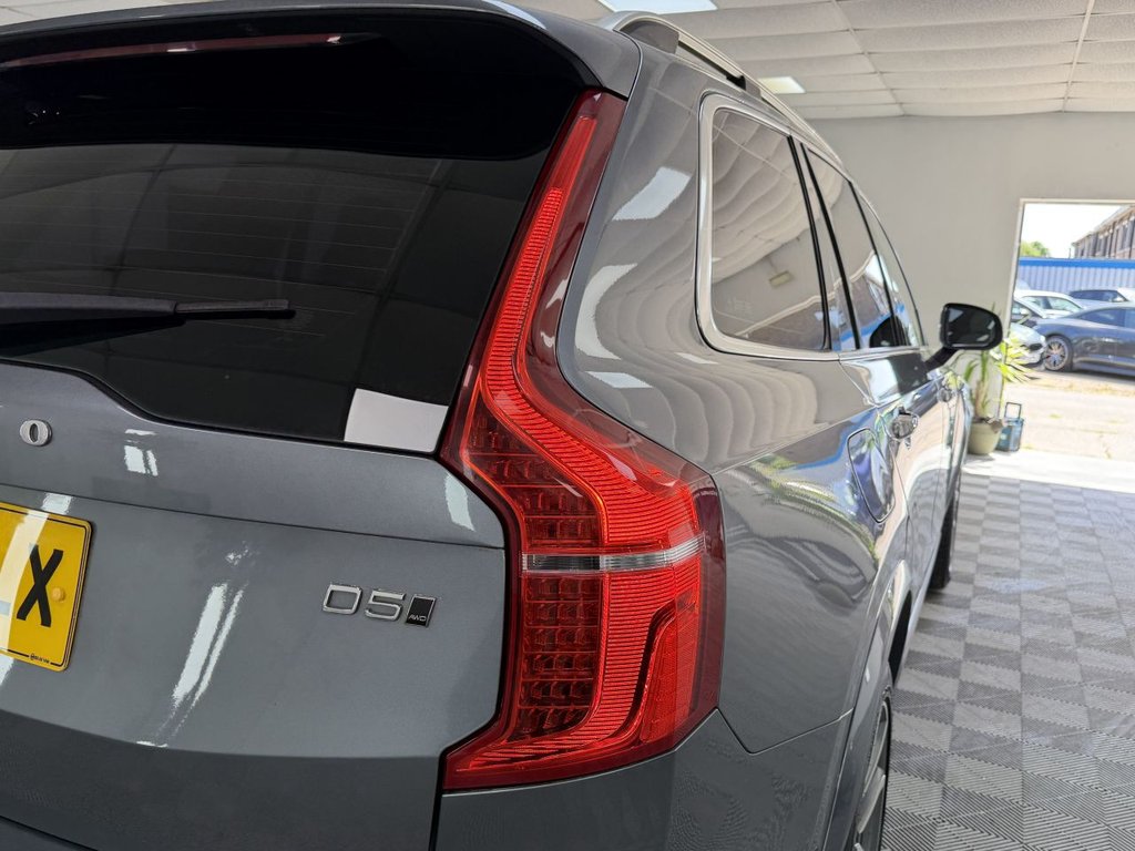 USED 2015 65 VOLVO XC90 2.0 D5 Momentum SUV 5dr Diesel Geartronic 4WD Euro 6 (s/s) (225 ps) 