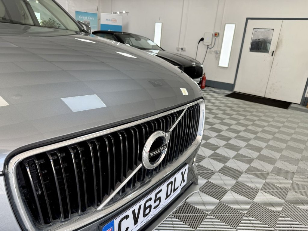 USED 2015 65 VOLVO XC90 2.0 D5 Momentum SUV 5dr Diesel Geartronic 4WD Euro 6 (s/s) (225 ps) 