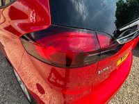 USED 2017 17 VAUXHALL ZAFIRA TOURER 2.0 CDTi SRi MPV 5dr Diesel Manual Euro 6 (s/s) (170 ps) 
