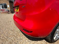 USED 2017 17 VAUXHALL ZAFIRA TOURER 2.0 CDTi SRi MPV 5dr Diesel Manual Euro 6 (s/s) (170 ps) 