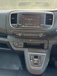 USED 2023 23 VAUXHALL Vivaro Life Electric 50kWh Combi MPV 5dr Electric Auto LWB (9 Seat, 11kW Charger) (136 ps) 