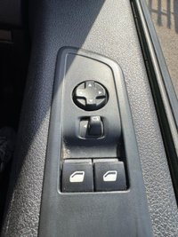 USED 2023 23 VAUXHALL Vivaro Life Electric 50kWh Combi MPV 5dr Electric Auto LWB (9 Seat, 11kW Charger) (136 ps) 
