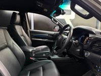 USED 2023 23 TOYOTA HI-LUX 2.8 D-4D Invincible X Pickup Double Cab 4dr Diesel Auto 4WD Euro 6 (s/s) (204 ps) Just been serviced at Toyota