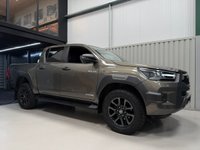 USED 2023 23 TOYOTA HI-LUX 2.8 D-4D Invincible X Pickup Double Cab 4dr Diesel Auto 4WD Euro 6 (s/s) (204 ps) Just been serviced at Toyota