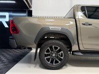 USED 2023 23 TOYOTA HI-LUX 2.8 D-4D Invincible X Pickup Double Cab 4dr Diesel Auto 4WD Euro 6 (s/s) (204 ps) Just been serviced at Toyota