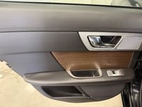USED 2015 15 JAGUAR XF 2.2d Luxury Saloon 4dr Diesel Auto Euro 5 (s/s) (200 ps) ***Cam Belt Replaced***