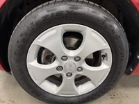 USED 2014 64 KIA VENGA 1.6 3 MPV 5dr Petrol Auto Euro 5 (Sat Nav) (123 bhp) ****LOW LOW MILEAGE****