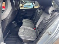 USED 2023 23 VOLKSWAGEN GOLF 1.5 eTSI MHEV R-Line Hatchback 5dr Petrol Hybrid DSG Euro 6 (s/s) (150 ps) Px Welcome FInance Available
