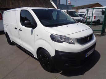 View our PEUGEOT EXPERT