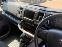 USED 2022 72 PEUGEOT EXPERT Professional L1 H1 2.0 BlueHDi 1400 MWB Diesel Panel Van Manual Euro 6 (s/s) (145 bhp) 2 service - just serviced with all filters replaced - Only 25,393 miles - EURO 6 (ULEZ compliant) - Touchscreen DAB radio with apple car play, A/C, E/W, Bluetooth, electric mirrors, cruise control, 3 seats, full bulkhead, ply lined, driver's airbag, twin side loading door, remote central Locking, Alarm, USB port, steering column radio control, barn rear doors, start/stop, security locks, spare key, finance arranged on site & 6 months premium Autoguard warranty.