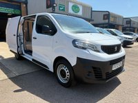 USED 2022 72 PEUGEOT EXPERT Professional L1 H1 2.0 BlueHDi 1400 MWB Diesel Panel Van Manual Euro 6 (s/s) (145 bhp) 2 service - just serviced with all filters replaced - Only 25,393 miles - EURO 6 (ULEZ compliant) - Touchscreen DAB radio with apple car play, A/C, E/W, Bluetooth, electric mirrors, cruise control, 3 seats, full bulkhead, ply lined, driver's airbag, twin side loading door, remote central Locking, Alarm, USB port, steering column radio control, barn rear doors, start/stop, security locks, spare key, finance arranged on site & 6 months premium Autoguard warranty.
