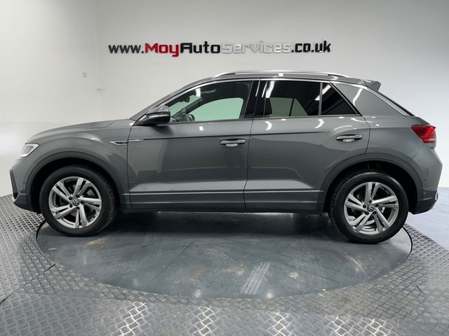 View our VOLKSWAGEN T-ROC
