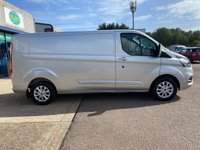 USED 2023 73 FORD TRANSIT CUSTOM Limited L2 H1 2.0 300 EcoBlue LWB Diesel Panel Van Manual Euro 6 (s/s) (130 bhp) Recent service with all genuine Ford filters fitted - Only 28,569 miles - EURO 6, SATNAV, A/C, front & rear parking sensors, heated seats, alloys, heated screen, cruise control, Bluetooth, electric power folding mirrors, E/W, DAB Radio with Apple car play, USB port, start/stop, driver's airbag, factory fitted bulkhead, colour coded, auto LED headlights, side loading door, ply lined with load liner, remote Central Locking, spare key, finance arranged, 6 months premium AutoGuard warranty