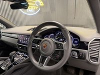 USED 2023 23 PORSCHE CAYENNE 3.0 V6 E-Hybrid 17.9kWh Platinum Edition SUV 5dr Petrol Plug-in Hybrid TiptronicS 4WD Euro 6 (s/s) (3.6kW Charger) (462 ps) DELIVERY AVAILABLE