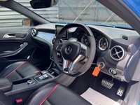 USED 2015 15 MERCEDES-BENZ GLA 2.0 GLA45 AMG SUV 5dr Petrol SpdS DCT 4MATIC Euro 6 (s/s) (360 ps) 