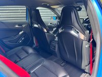 USED 2015 15 MERCEDES-BENZ GLA 2.0 GLA45 AMG SUV 5dr Petrol SpdS DCT 4MATIC Euro 6 (s/s) (360 ps) 
