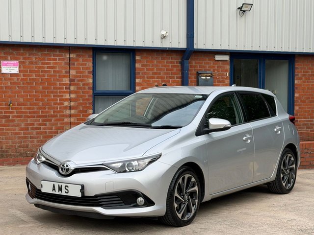 View our TOYOTA AURIS