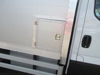 USED 2024 74 IVECO DAILY 2.3D HPI 14V 35C 3000 Chassis Double Cab 4dr Diesel Manual SWB Euro 6 (s/s) (DRW) (136 ps) FSH 29,000 DIESEL 2.3 ENGINE 140