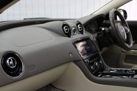 USED 2013 T JAGUAR XJ 3.0d V6 Portfolio Saloon 4dr Diesel Auto Euro 5 (s/s) (275 ps) TIMING BELT & WATER PUMP DONE