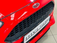 USED 2016 66 FORD FIESTA 1.0T EcoBoost Zetec S Hatchback 3dr Petrol Manual Euro 6 (s/s) (140 ps) Race Red | Bluetooth | Handsfree Connectivity | Privacy Glass | Gloss Black Alloys