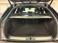 USED 2018 68 LAND ROVER RANGE ROVER VELAR 3.0 SD6 V6 R-Dynamic SE SUV 5dr Diesel Auto 4WD Euro 6 (s/s) (300 ps) 