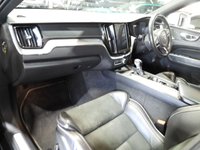 USED 2019 19 VOLVO XC60 2.0 D4 R-Design Pro SUV 5dr Diesel Auto AWD Euro 6 (s/s) (190 ps) MASSIVE SPEC H/K SAT NAV A/C