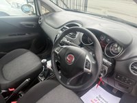 USED 2016 16 FIAT PUNTO 1.2 Pop + Hatchback 5dr Petrol Euro 6 (69 bhp) 7 SERVICE STAMPS! LOVELY EXAMPLE. IDEAL FIRST CAR