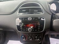 USED 2016 16 FIAT PUNTO 1.2 Pop + Hatchback 5dr Petrol Euro 6 (69 bhp) 7 SERVICE STAMPS! LOVELY EXAMPLE. IDEAL FIRST CAR