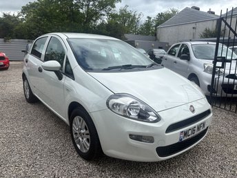 View our FIAT PUNTO
