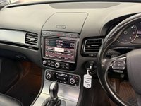 USED 2014 64 VOLKSWAGEN TOUAREG 3.0 TDI V6 BlueMotion Tech R-Line SUV 5dr Diesel Tiptronic 4WD Euro 6 (s/s) (262 ps) 