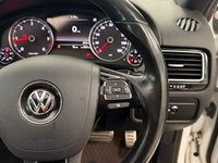 USED 2014 64 VOLKSWAGEN TOUAREG 3.0 TDI V6 BlueMotion Tech R-Line SUV 5dr Diesel Tiptronic 4WD Euro 6 (s/s) (262 ps) 