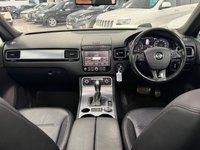 USED 2014 64 VOLKSWAGEN TOUAREG 3.0 TDI V6 BlueMotion Tech R-Line SUV 5dr Diesel Tiptronic 4WD Euro 6 (s/s) (262 ps) 