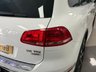 USED 2014 64 VOLKSWAGEN TOUAREG 3.0 TDI V6 BlueMotion Tech R-Line SUV 5dr Diesel Tiptronic 4WD Euro 6 (s/s) (262 ps) 
