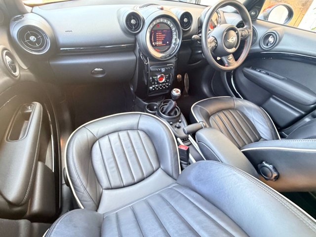 View our MINI COUNTRYMAN