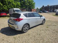 USED 2014 63 TOYOTA AURIS 1.8 VVT-h Excel Hatchback 5dr Petrol Hybrid CVT Euro 5 (s/s) (136 ps) REAR VIEW CAM | PARK ASSIST
