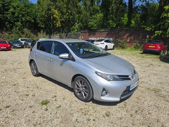 2014 TOYOTA AURIS