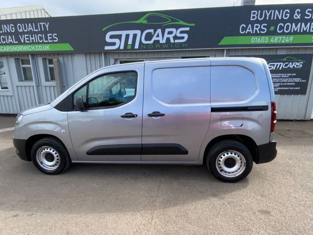 View our VAUXHALL COMBO