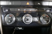 USED 2019 69 VOLKSWAGEN T-ROC 1.6 TDI SE SUV 5dr Diesel Manual Euro 6 (s/s) (115 ps) 6 DOCUMENTED SERVICES I GREAT SPEC