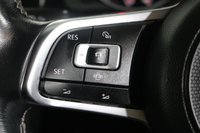 USED 2021 21 VOLKSWAGEN GOLF 2.0 TDI R-Line Edition Hatchback 5dr Diesel Manual Euro 6 (s/s) (150 ps) 1 OWNER I FULL SERVICE HISTORY