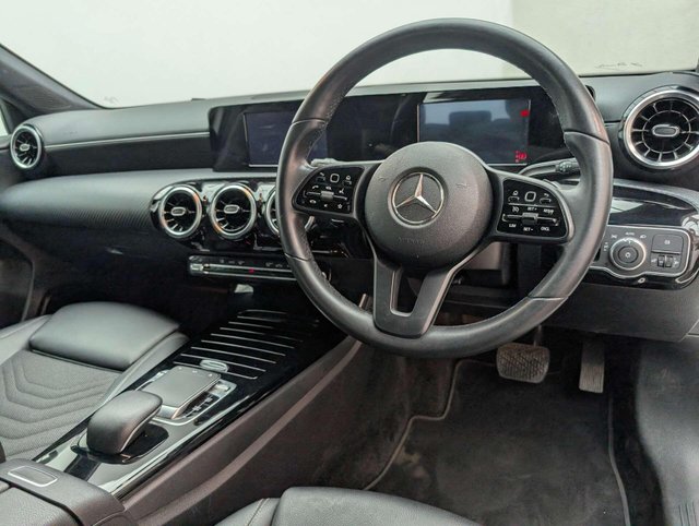 USED 2019 19 MERCEDES-BENZ A-CLASS 1.3 A 180 SE Auto 5dr CLICK+COLLECT / HOME DELIVERY