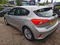 USED 2022 71 FORD FOCUS 2022/71 1.0T EcoBoost MHEV Titanium Hatchback 5dr Petrol Hybrid DCT Euro 6 (s/s) (125 ps), Only one owner from new, Only 21000 miles ************ AUTOMATIC *************