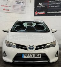USED 2013 63 TOYOTA AURIS 1.8 VVT-h Icon Hatchback 5dr Petrol Hybrid CVT Euro 5 (s/s) (136 ps) 